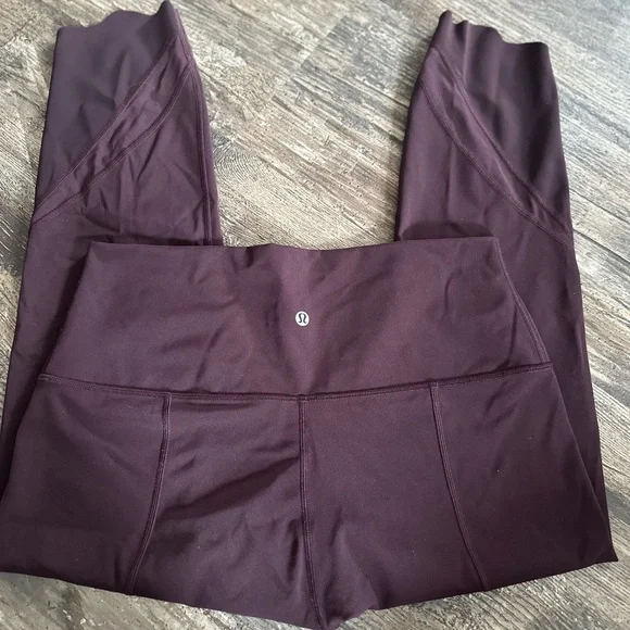 Lululemon Capris - Picture 1 of 5